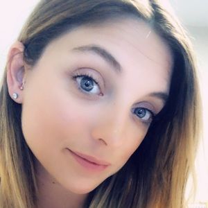 Meet your Posher, Bianca